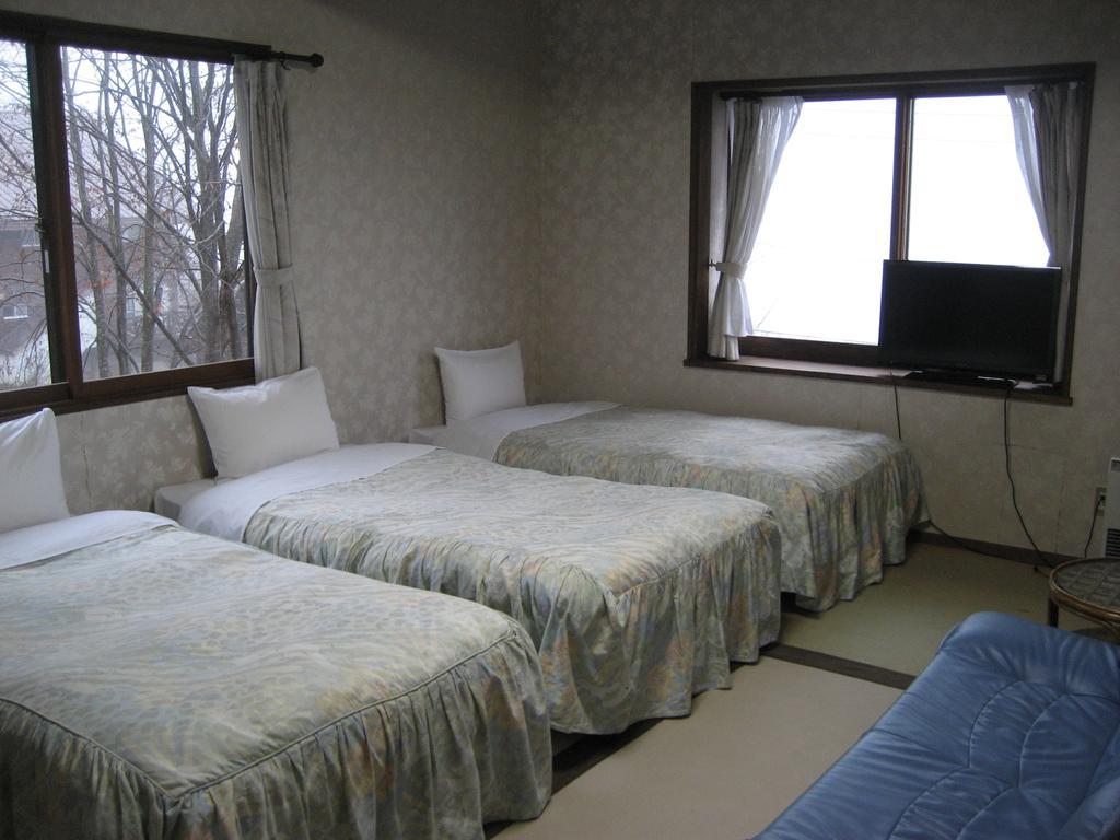 Pension Pure Iiyama Exterior photo